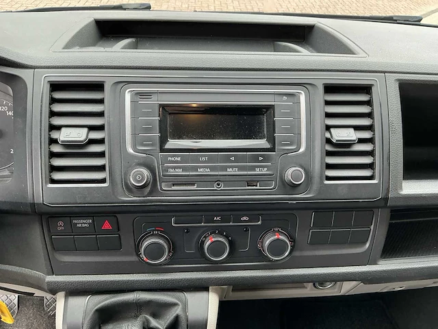 2017 volkswagen transporter bedrijfswagen v-072-df - afbeelding 10 van  33