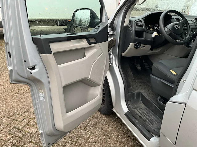 2017 volkswagen transporter kombi tdi bedrijfswagen - afbeelding 3 van  27
