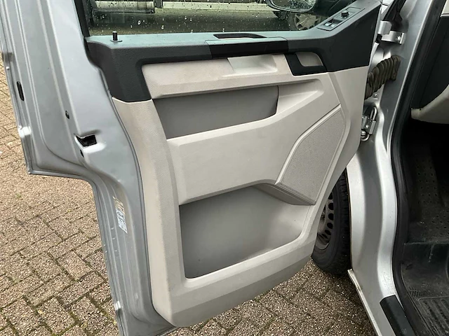 2017 volkswagen transporter kombi tdi bedrijfswagen - afbeelding 4 van  27