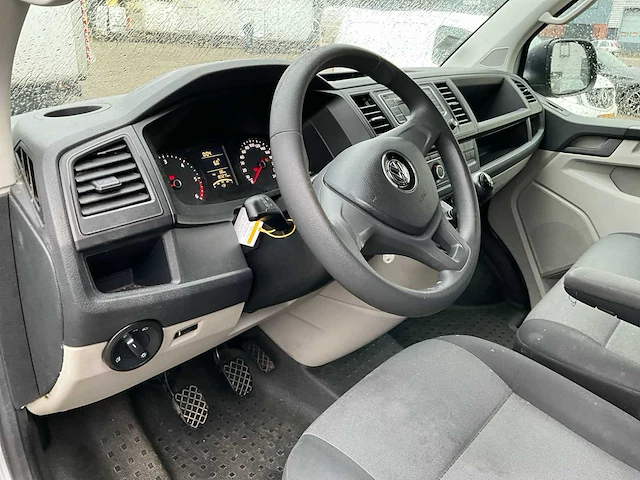 2017 volkswagen transporter kombi tdi bedrijfswagen - afbeelding 6 van  27