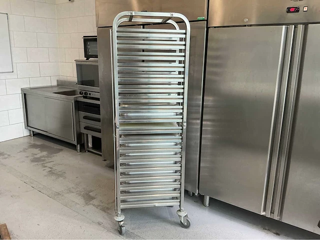 2017 volledige rvs cateringkeuken met machines - afbeelding 16 van  23