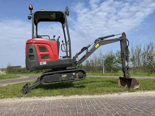 2017 volvo ec18d minigraafmachine - afbeelding 22 van  24