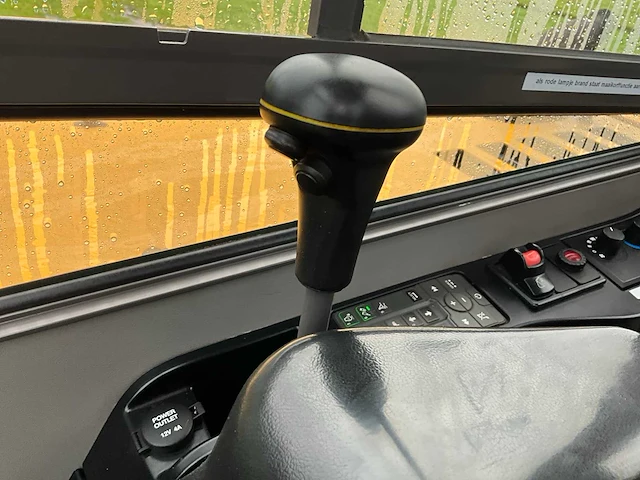 2017 volvo ecr580 rupsgraafmachine - afbeelding 29 van  50