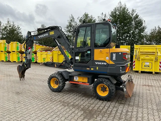 2017 volvo ew60e banden graafmachine - afbeelding 12 van  35