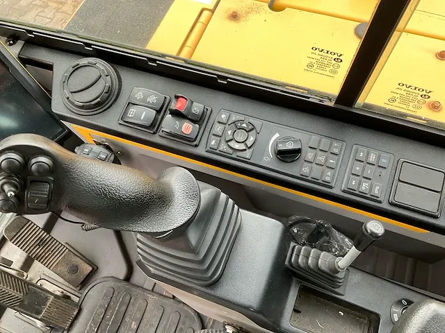 2017 volvo ew60e banden graafmachine - afbeelding 25 van  35