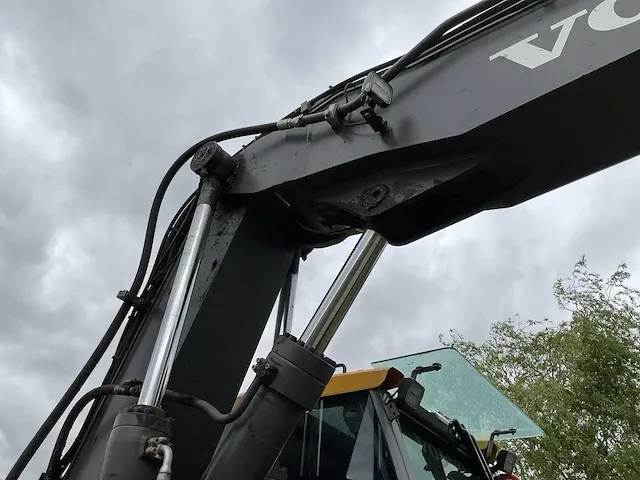 2017 volvo ewr150e banden graafmachine - afbeelding 10 van  39