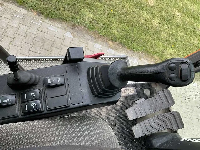 2017 volvo ewr150e banden graafmachine - afbeelding 30 van  39
