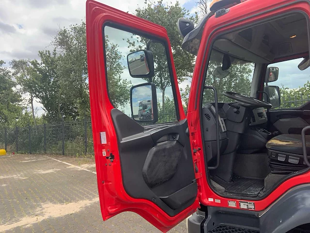 2017 volvo fl240 bergingswagen - afbeelding 10 van  50