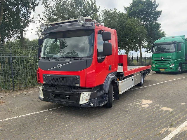 2017 volvo fl240 bergingswagen - afbeelding 1 van  50