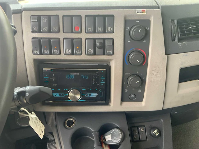 2017 volvo fl240 bergingswagen - afbeelding 18 van  50
