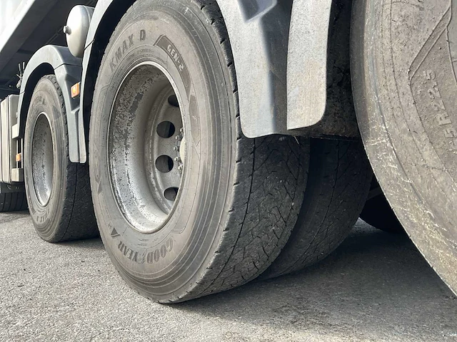 2017 volvo fm500 10x4 vrachtwagen - afbeelding 17 van  62