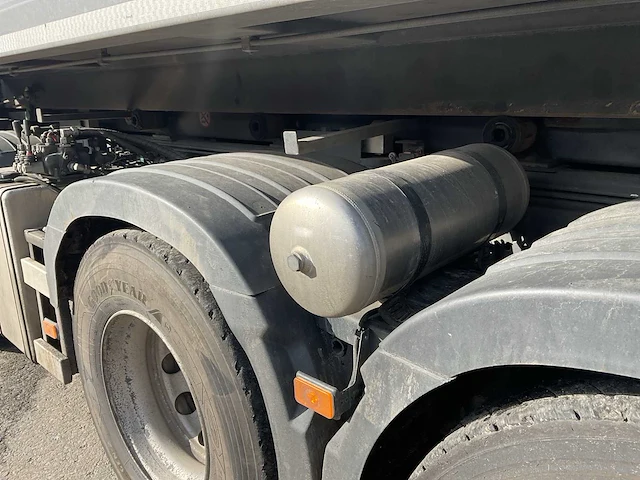 2017 volvo fm500 10x4 vrachtwagen - afbeelding 19 van  62