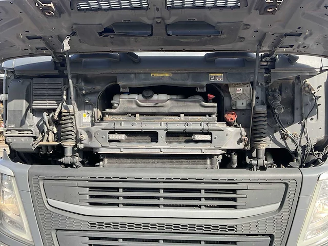 2017 volvo fm500 10x4 vrachtwagen - afbeelding 44 van  62