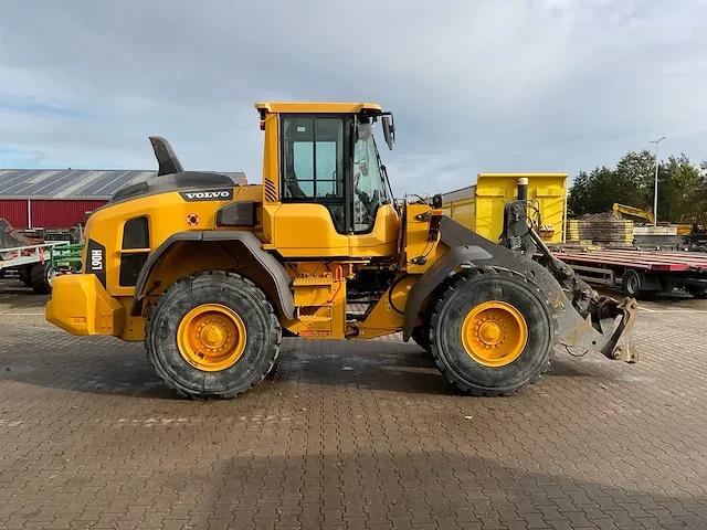 2017 volvo l90h shovel - afbeelding 27 van  30