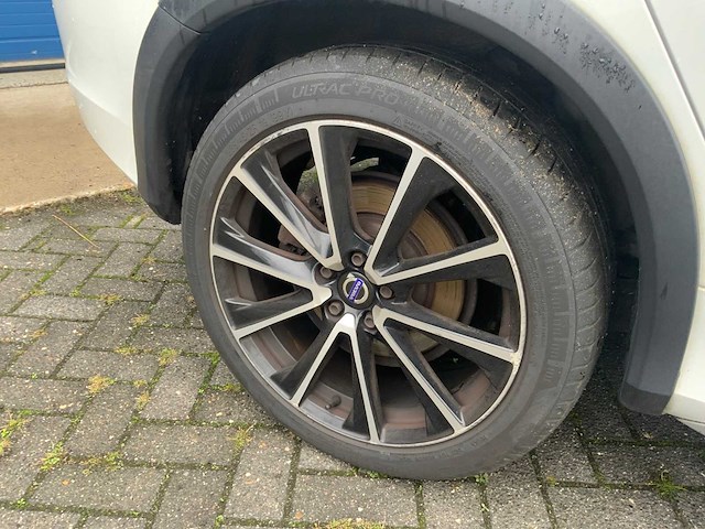 2017 volvo v60 cross country personenauto - afbeelding 14 van  26