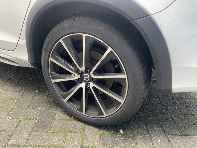 2017 volvo v60 cross country personenauto - afbeelding 15 van  26