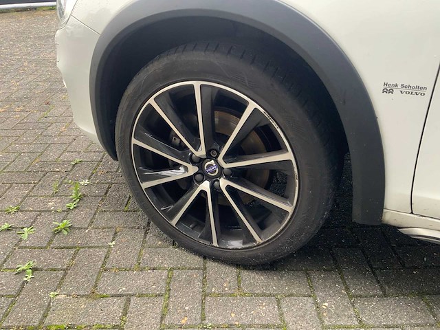 2017 volvo v60 cross country personenauto - afbeelding 16 van  26