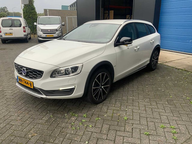 2017 volvo v60 cross country personenauto - afbeelding 20 van  26