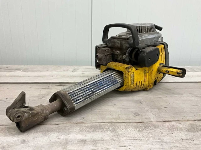 2017 wacker neusen bh65 benzine breekhamer - afbeelding 1 van  7