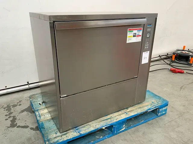 2017 winterhalter gs630 pannenwasmachine - afbeelding 1 van  8