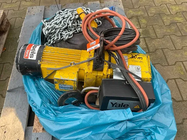 2017 yale cpef30.5 elektrische kettingtakel - afbeelding 4 van  6