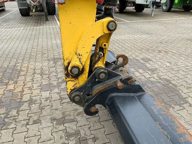 2017 yanmar b95w banden graafmachine - afbeelding 24 van  44