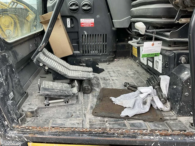 2017 yanmar sv100-2a-2pb midigraafmachine - afbeelding 9 van  23