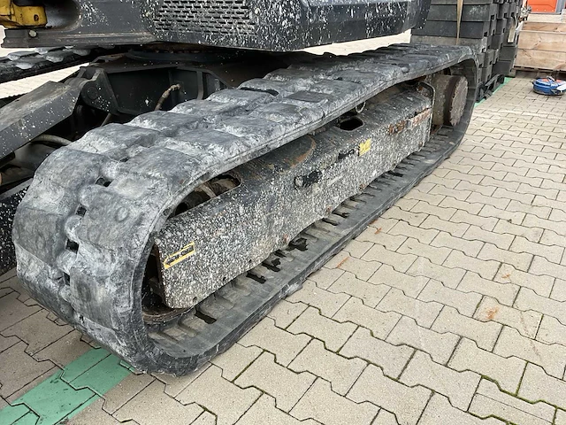 2017 yanmar sv100-2a-2pb midigraafmachine - afbeelding 11 van  23
