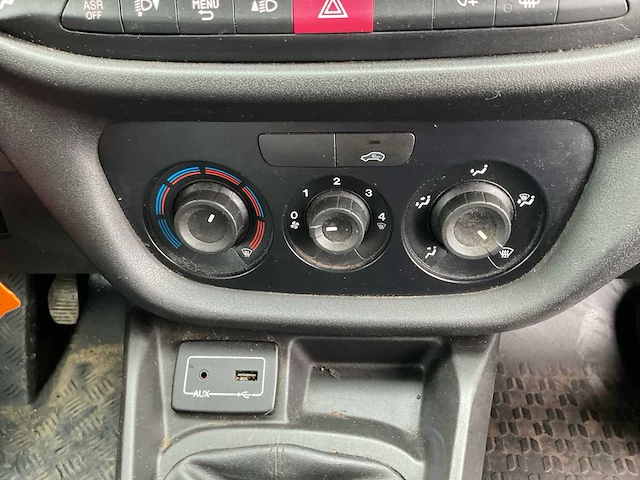 2018 - fiat - doblo maxi 1.4 l2h1 benzine - bedrijfswagen - afbeelding 11 van  14