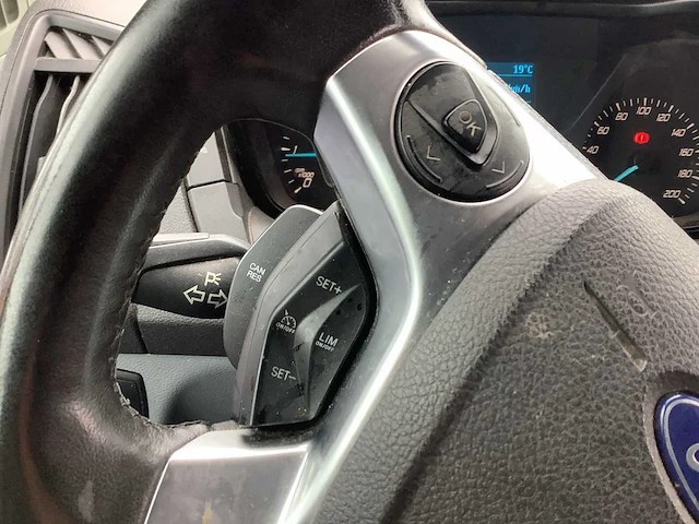 2018 - ford - transit - 290 2.0 tdci l2h2 tr - bedrijfswagen - afbeelding 11 van  16