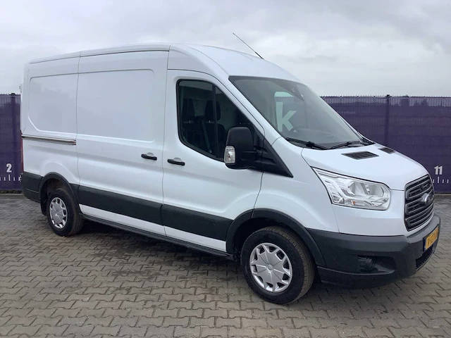 2018 - ford - transit - 290 2.0 tdci l2h2 tr - bedrijfswagen - afbeelding 2 van  16