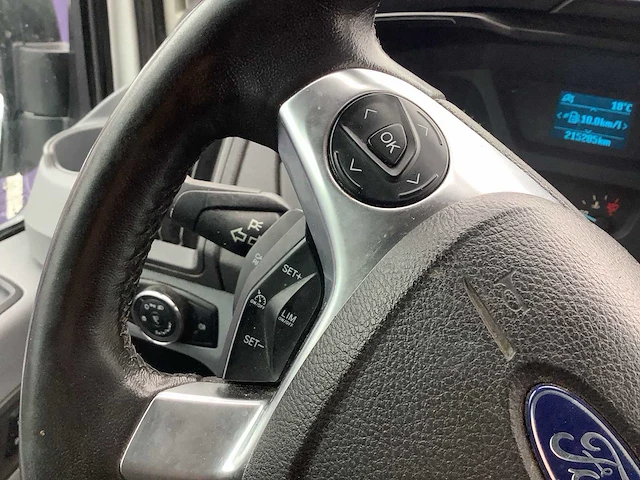 2018 - ford - transit - 290 2.0 tdci l2h2 tr - bedrijfswagen - afbeelding 9 van  16