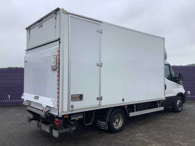 2018 - iveco - daily - 35c12 2.3 375 - bedrijfswagen - afbeelding 4 van  18