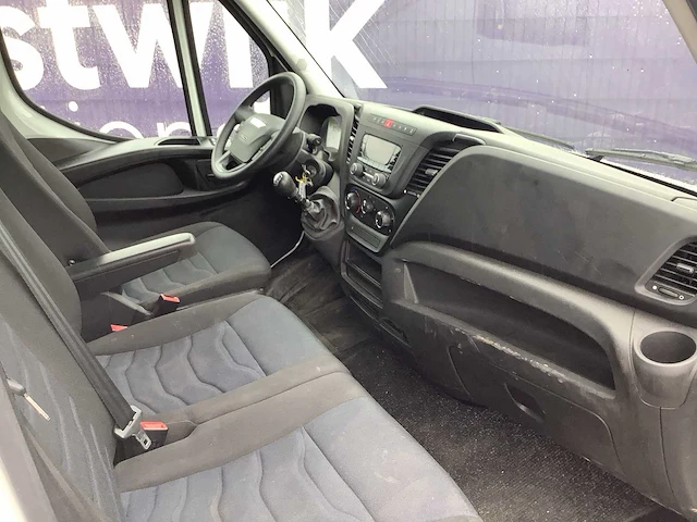 2018 - iveco - daily - 35c12 2.3 375 - bedrijfswagen - afbeelding 8 van  18