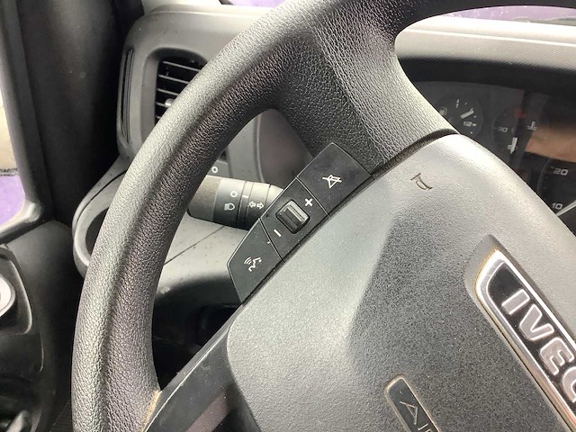 2018 - iveco - daily - 35c12 2.3 375 - bedrijfswagen - afbeelding 4 van  18