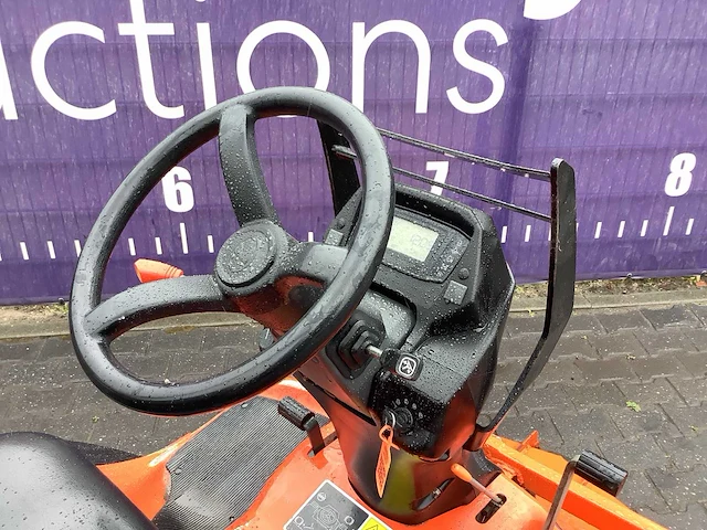 2018 - kubota - f3090 - zitmaaier - afbeelding 4 van  15