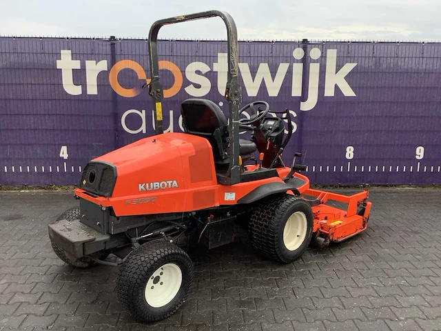 2018 - kubota - f3090 - zitmaaier - afbeelding 10 van  15