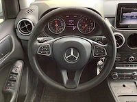 2018 - mercedes-benz - b-klasse - 220 d ambition - personenauto - afbeelding 14 van  15