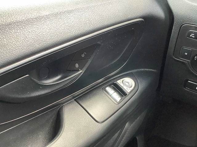 2018 - mercedes-benz - vito - 111 cdi l. bestelauto - bedrijfswagen - afbeelding 9 van  18