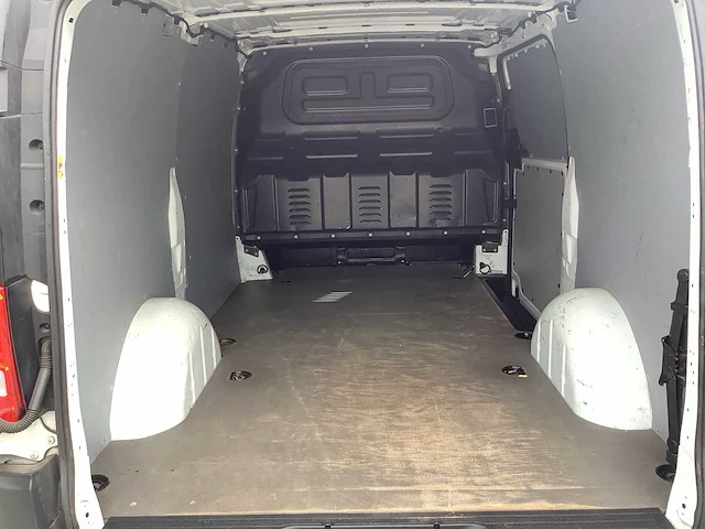 2018 - mercedes-benz - vito - 111 cdi l. bestelauto - bedrijfswagen - afbeelding 15 van  18