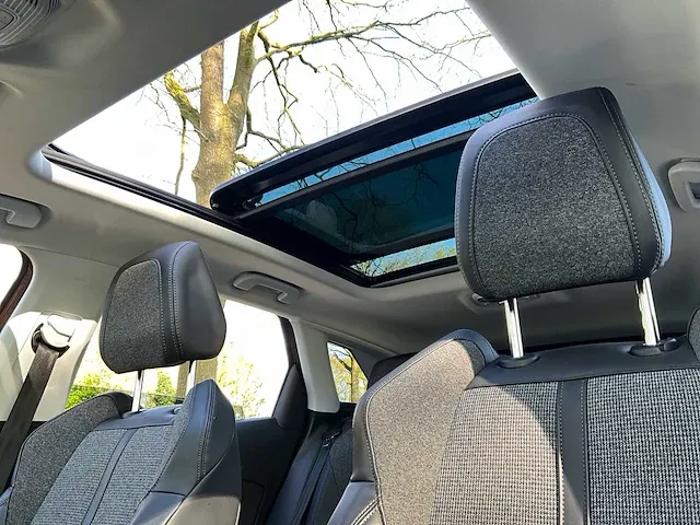 2018 - peugeot - 3008 - 1.2 puretech gt line - personenauto - afbeelding 20 van  53