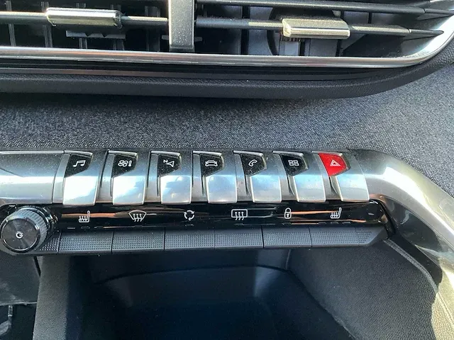 2018 - peugeot - 3008 - 1.2 puretech gt line - personenauto - afbeelding 24 van  53