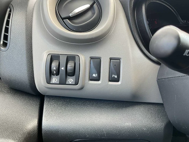 2018 - renault - trafic - 1.6 dci t29l2h1comen - bedrijfswagen - afbeelding 8 van  19