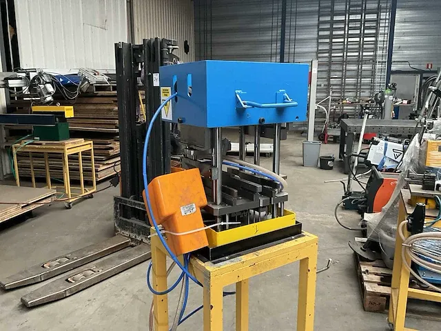 2018 aluprof t1k-616-01 multifunctionele matrijs - afbeelding 1 van  12