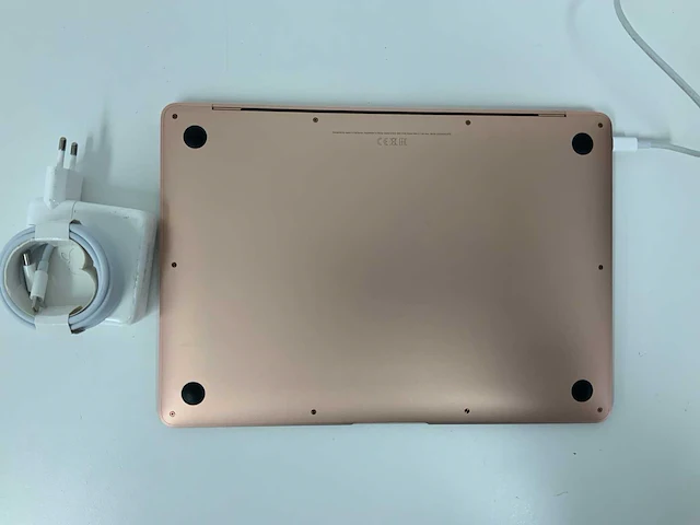 2018 apple a1932 13-inch macbook air mref2n/a laptop - afbeelding 5 van  5