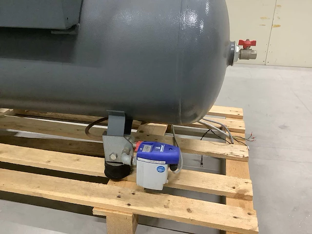 2018 atlas copco gx2 gx2p ep schroefcompressor - afbeelding 6 van  6