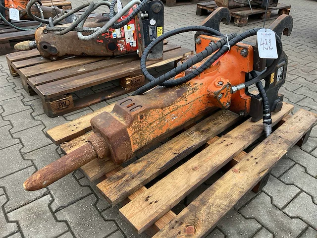 2018 atlas copco hydraulische sloophamer - afbeelding 1 van  7