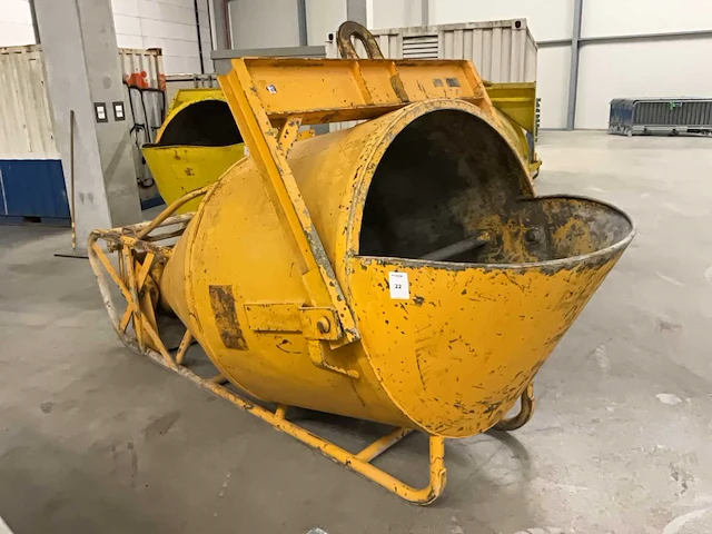 2018 beco kub3000lr-lk betonkubel - afbeelding 3 van  9