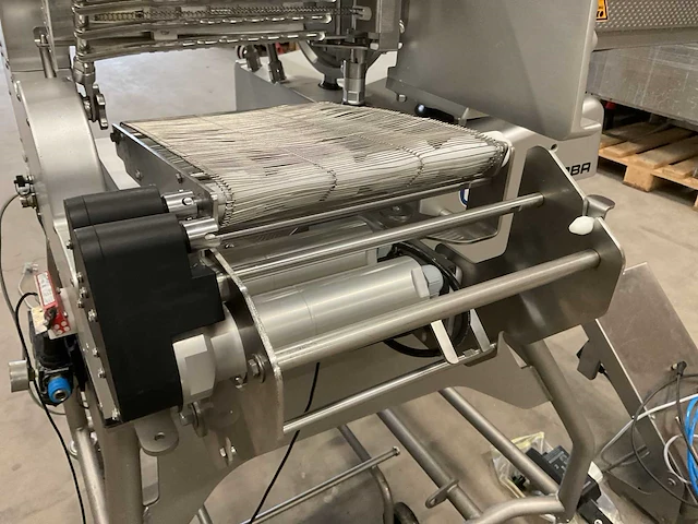 2018 bizerba vsi330 f tw volautomatische industriële snijmachine - afbeelding 13 van  15