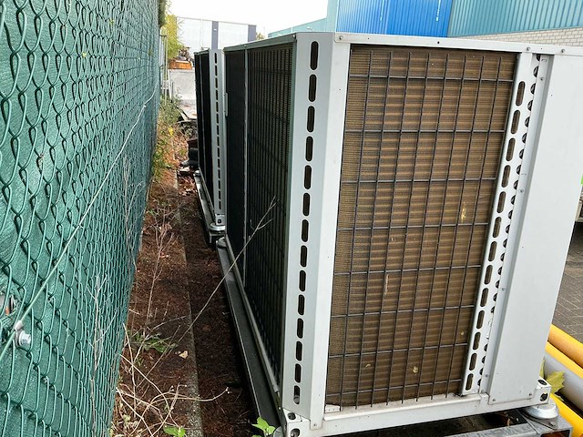 2018 carrier warmtepomp 30rqs-070b0106-pe - afbeelding 8 van  9